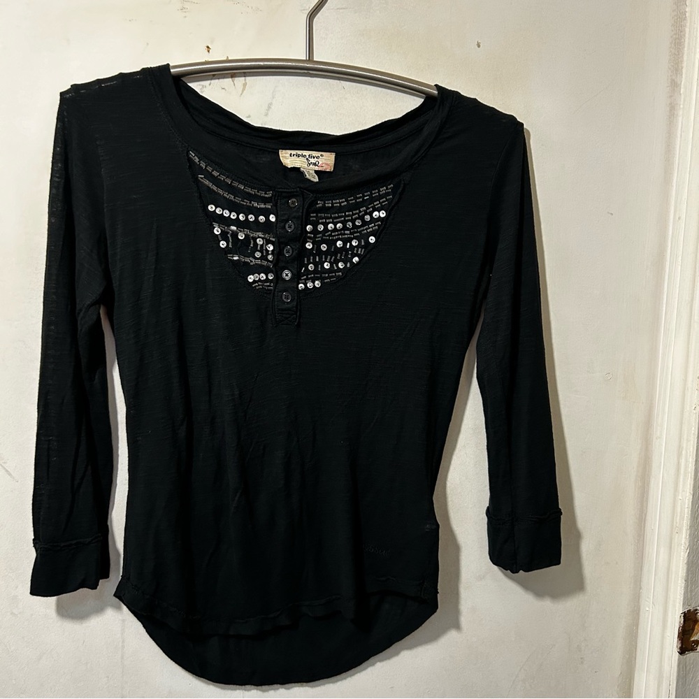 Triple Five Soul Long Sleeve Bead Sequin Embellished Black Henley Top Y2K Size S